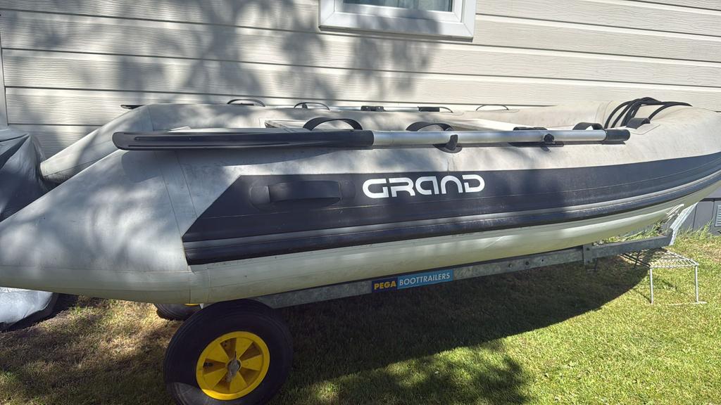 Grand Silverline 300, Watersport en Boten, Ophalen, Zo goed als nieuw