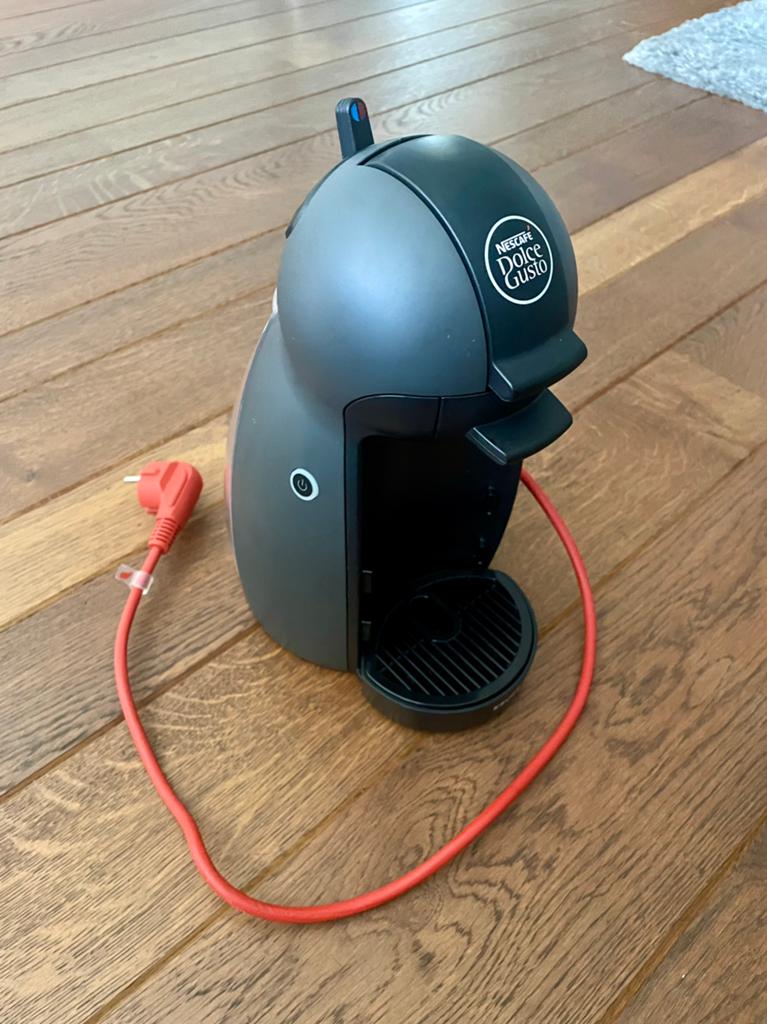 Krups KP100B10 Dolce Gusto Piccolo koffiezetapparaat., Ophalen, Koffiemachine, Zo goed als nieuw, 2 tot 4 kopjes