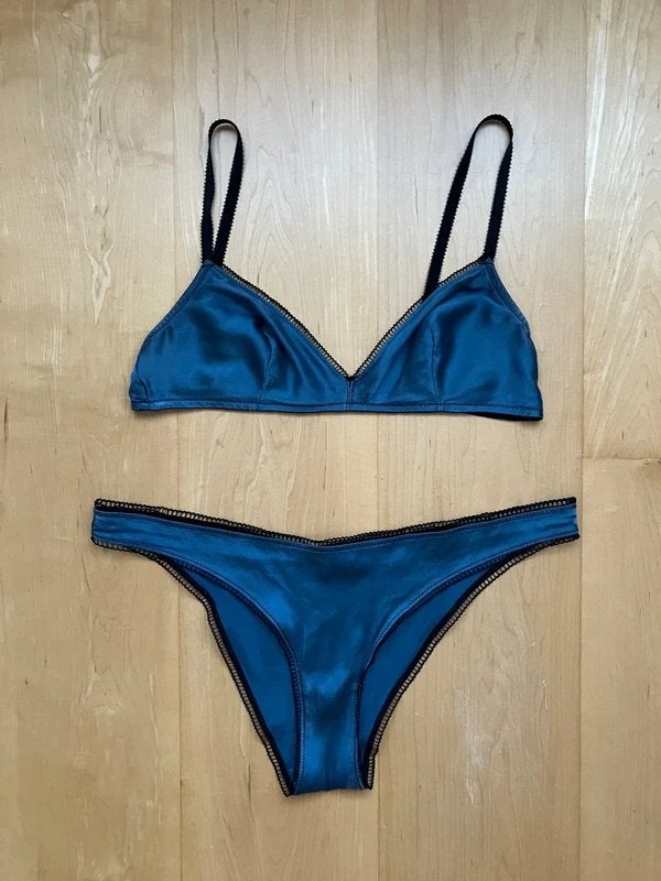 Madame Aime zijden setje, Madame Aime, Verzenden, Blauw, Setje