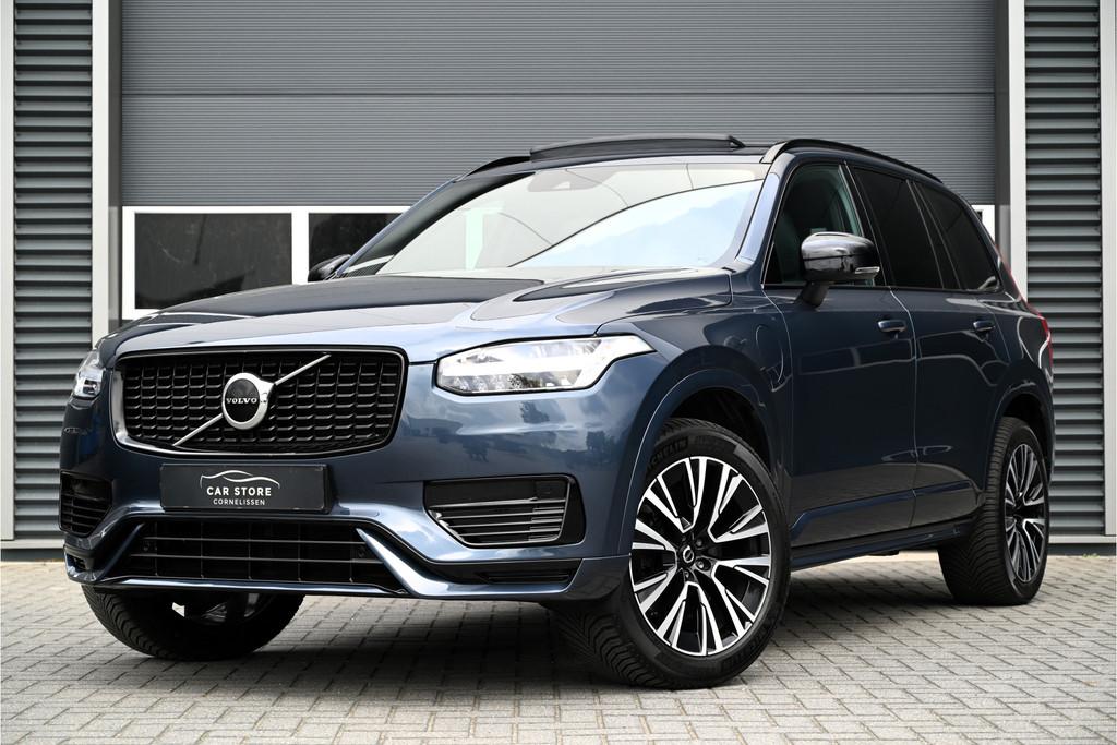 Volvo XC90 2.0 T8 Recharge AWD R-DESIGN / PANO / LEDER / MEM, Auto's, Volvo, Gebruikt, Euro 6, 4 cilinders, Blauw