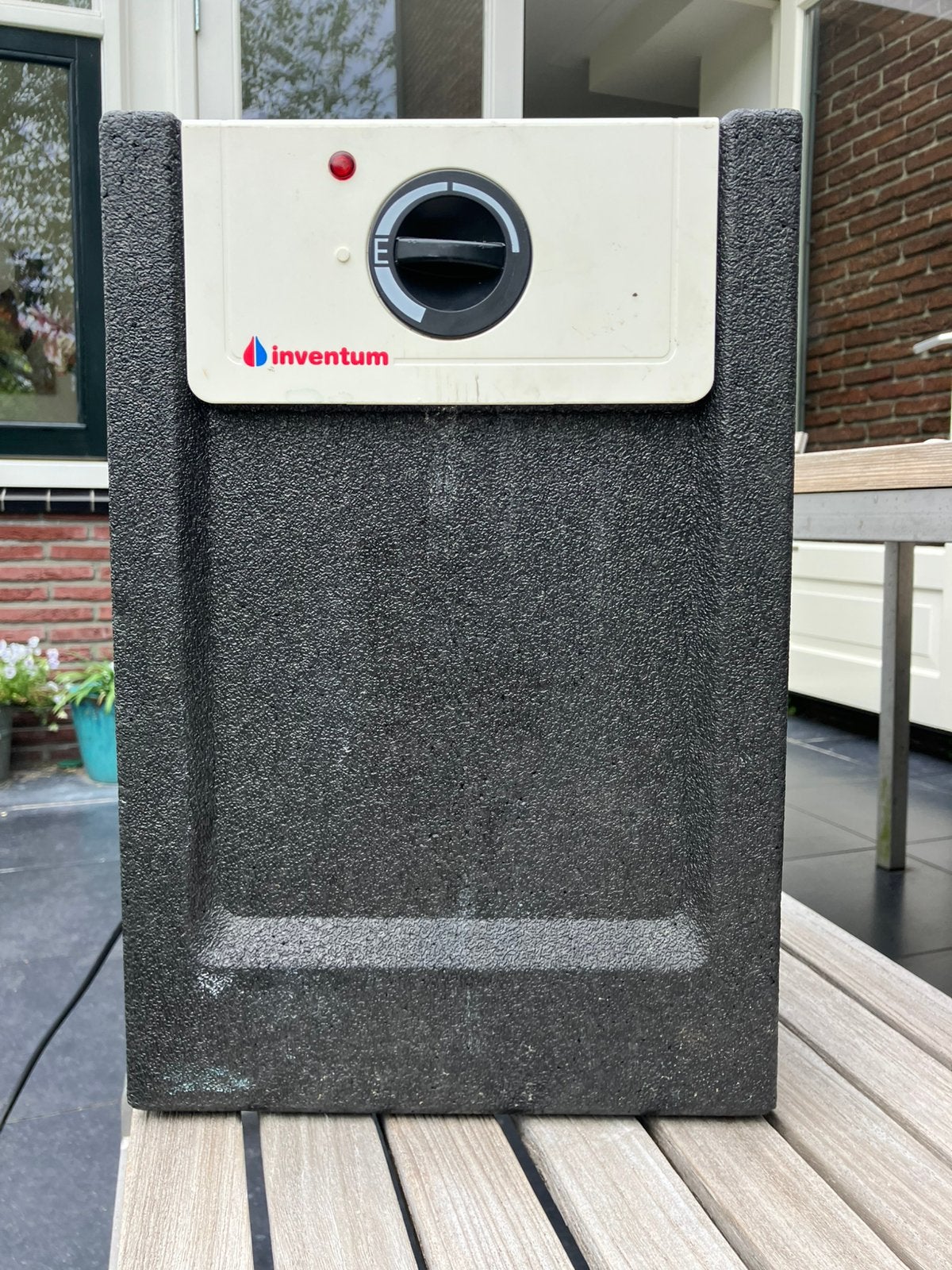 Close in Boiler Inventum Q10, Doe-het-zelf en Verbouw, Geisers en Boilers, Ophalen, Boiler, Minder dan 20 liter, Minder dan 3 jaar oud