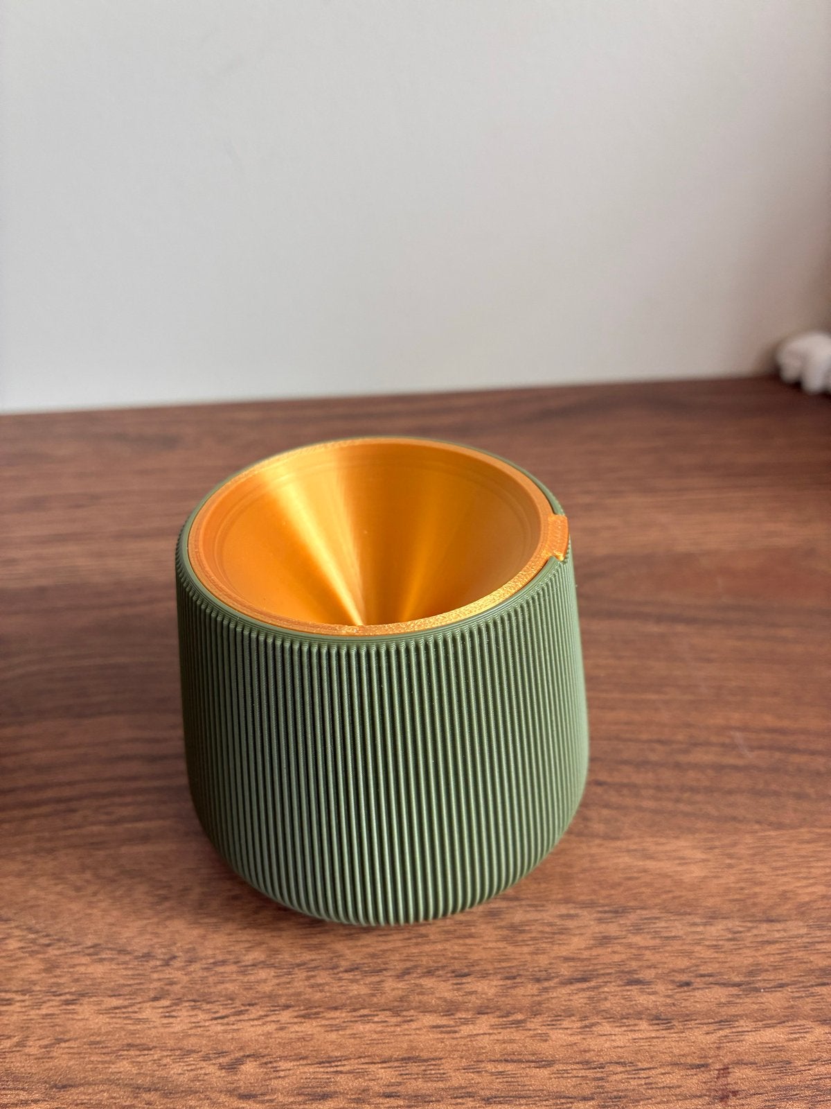 Unieke 3D-geprinte fruitvliegjes vanger - Groen met goud, Groen, Kunststof, Ophalen of Verzenden, Zo goed als nieuw