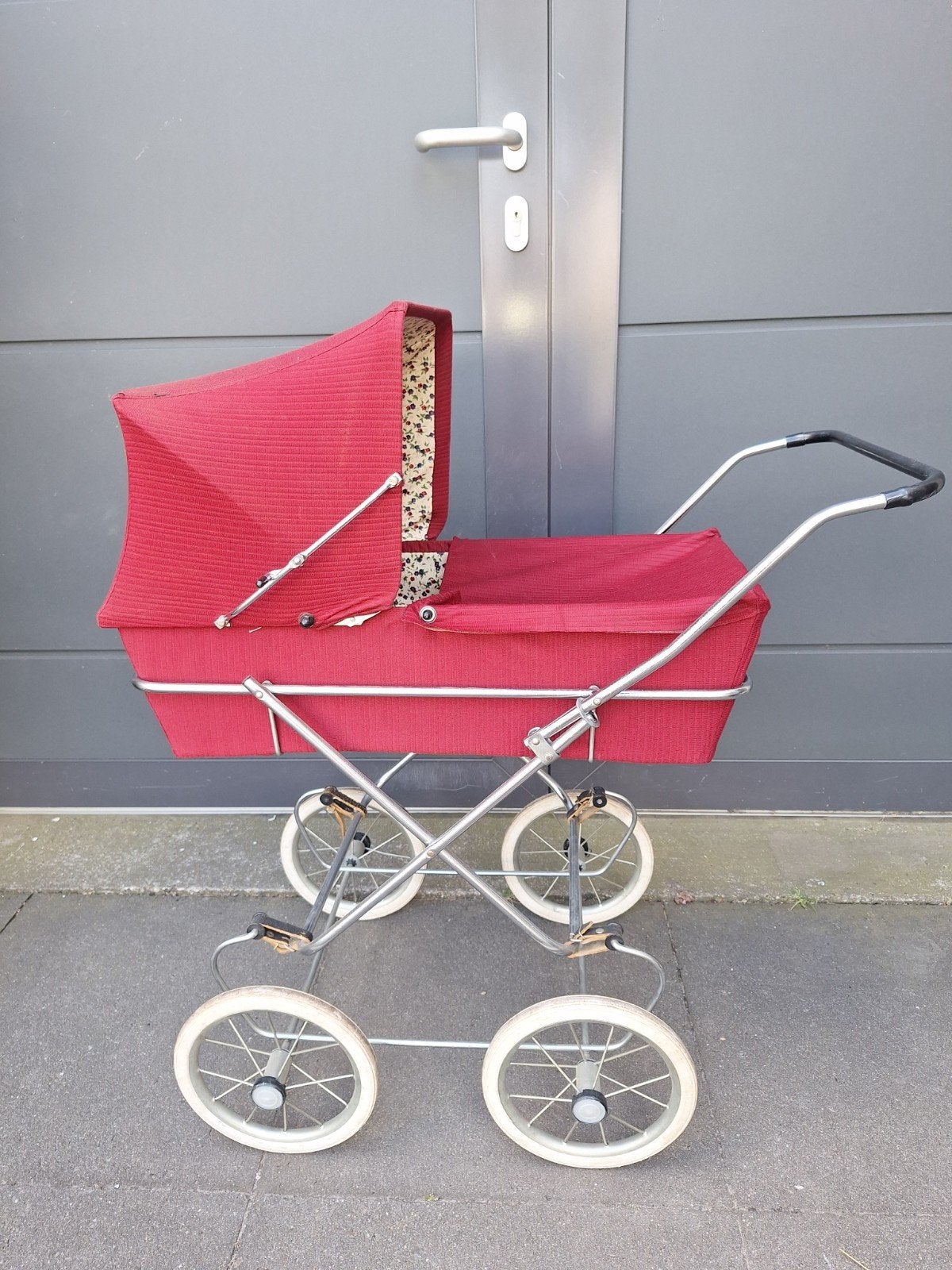 Vintage Poppenwagen - Jaren '60 Retro Stijl, Antiek en Kunst, Ophalen