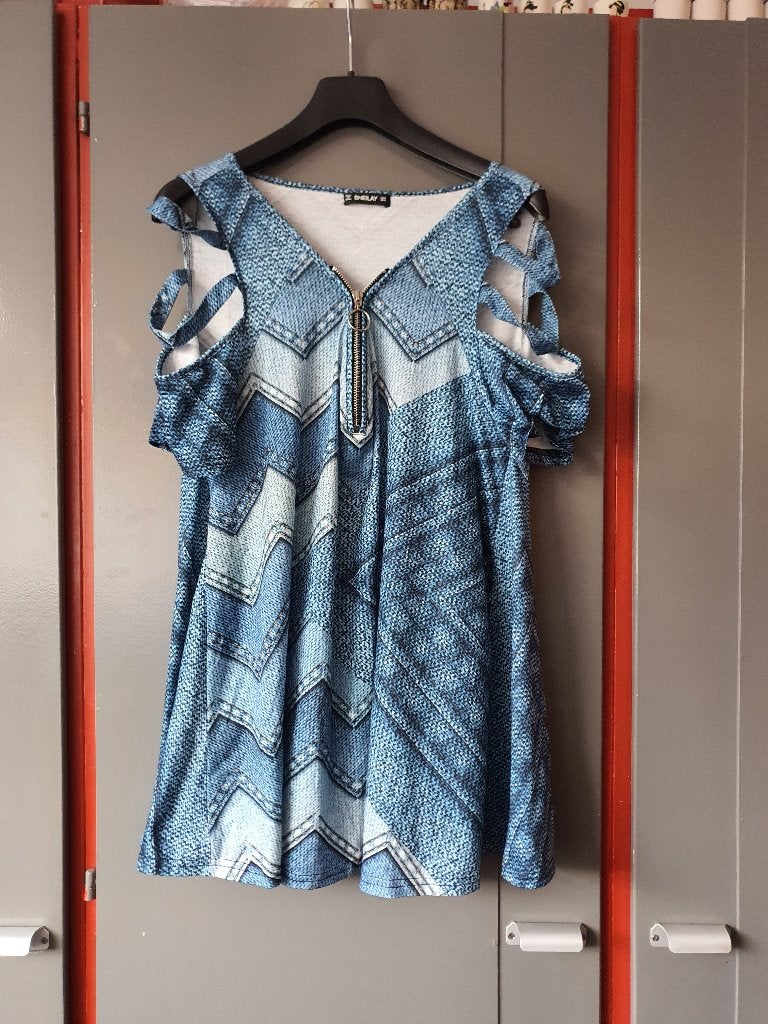 Sheilay denim look top cold shoulder blauw M, Maat 38/40 (M), Blauw, Ophalen of Verzenden, Zo goed als nieuw