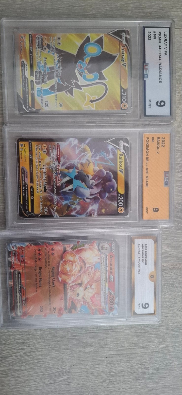 3 Graded Pokémon Kaarten - Luxray V, Raikou V, Arcanine ex, Ophalen of Verzenden