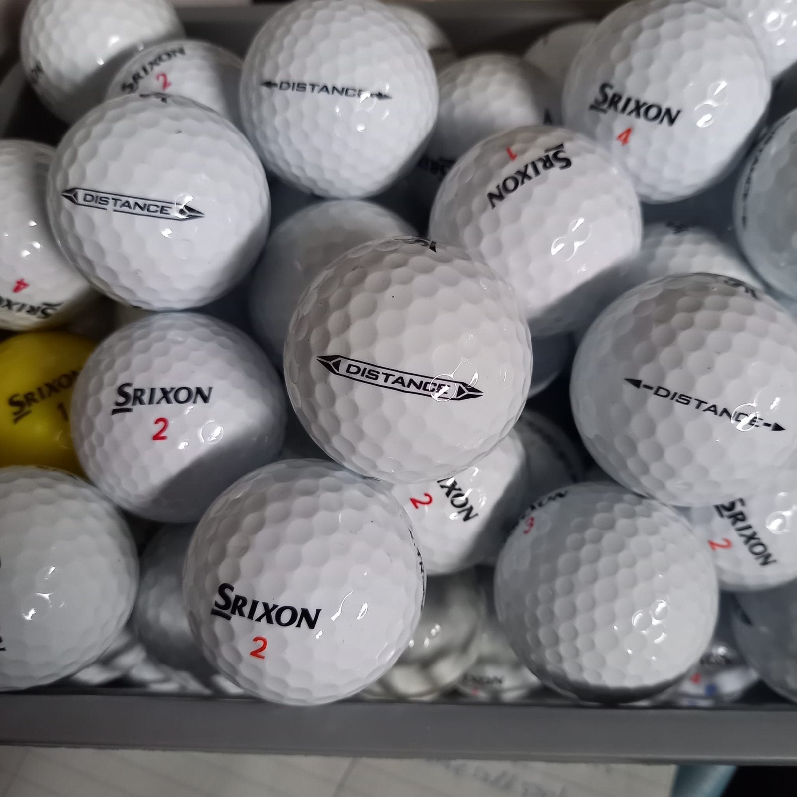 Srixon Distance AAAA Golfballen - 100 stuks, Sport en Fitness, Golf, Ophalen of Verzenden, Gebruikt, Bal(len), Overige merken