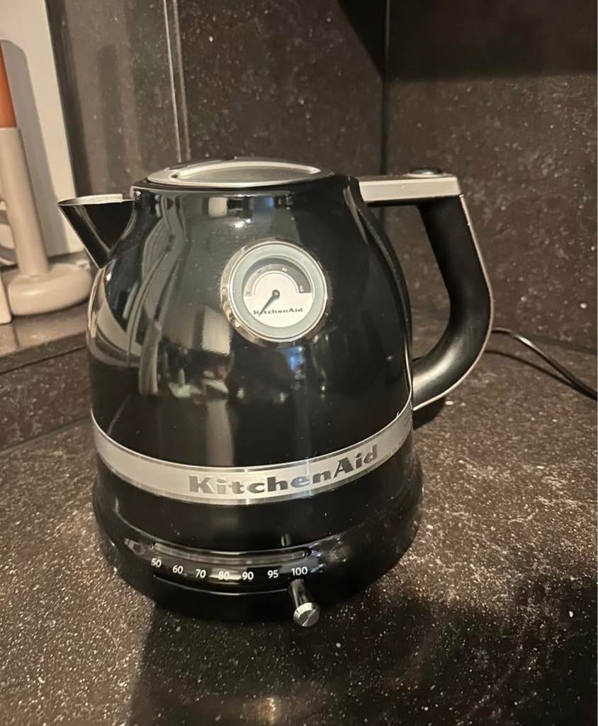 Kitchenaid waterkoker 1,5L - ARTISAN - ONYX ZWART, 1 tot 2 liter, Ophalen, Gebruikt, Draadloos