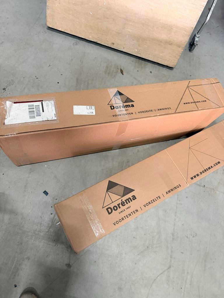 Voortent Dorema Monza XL270 antraciet mt 11 nieuw incl frame, Caravans en Kamperen, Voortenten en Luifels, Ophalen of Verzenden