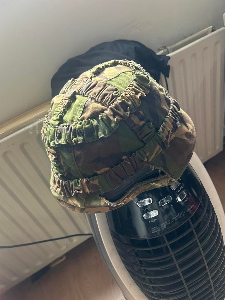 Leger helm, Ophalen, Landmacht, Nederland, Helm of Baret