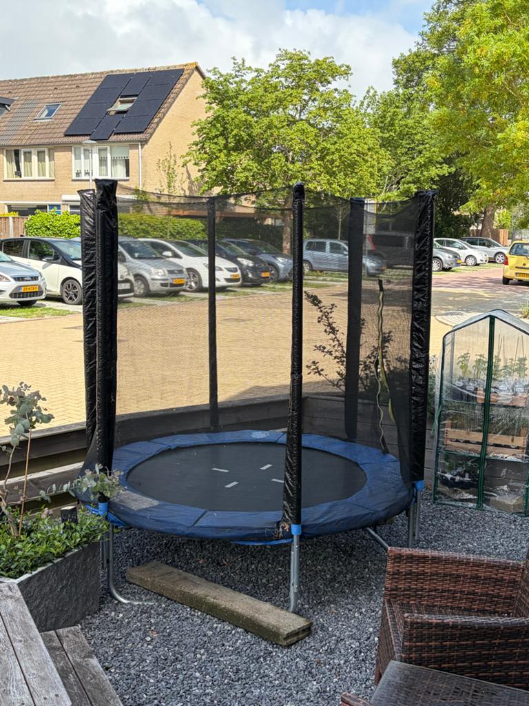 Trampoline met net, Kinderen en Baby's, Speelgoed | Buiten | Trampolines, Ophalen, Gebruikt