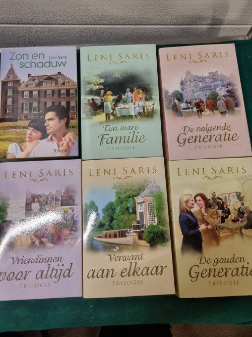 boeken leni saris zes stuks, Ophalen of Verzenden