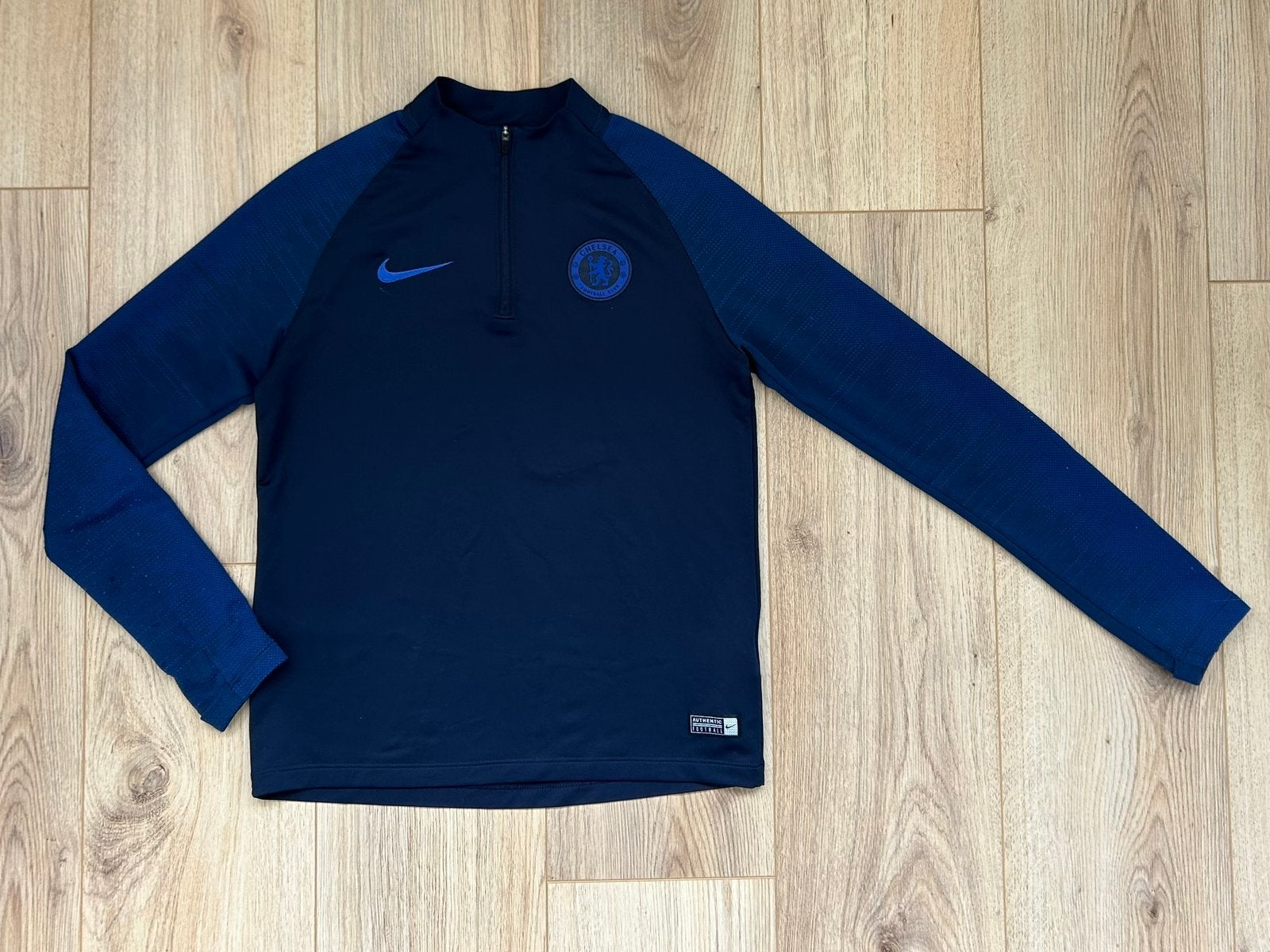 Nike Dri Fit Chelsea sportvest longsleeve blauw L 152 158, Ophalen of Verzenden, Zo goed als nieuw, Jongen, Shirt of Longsleeve