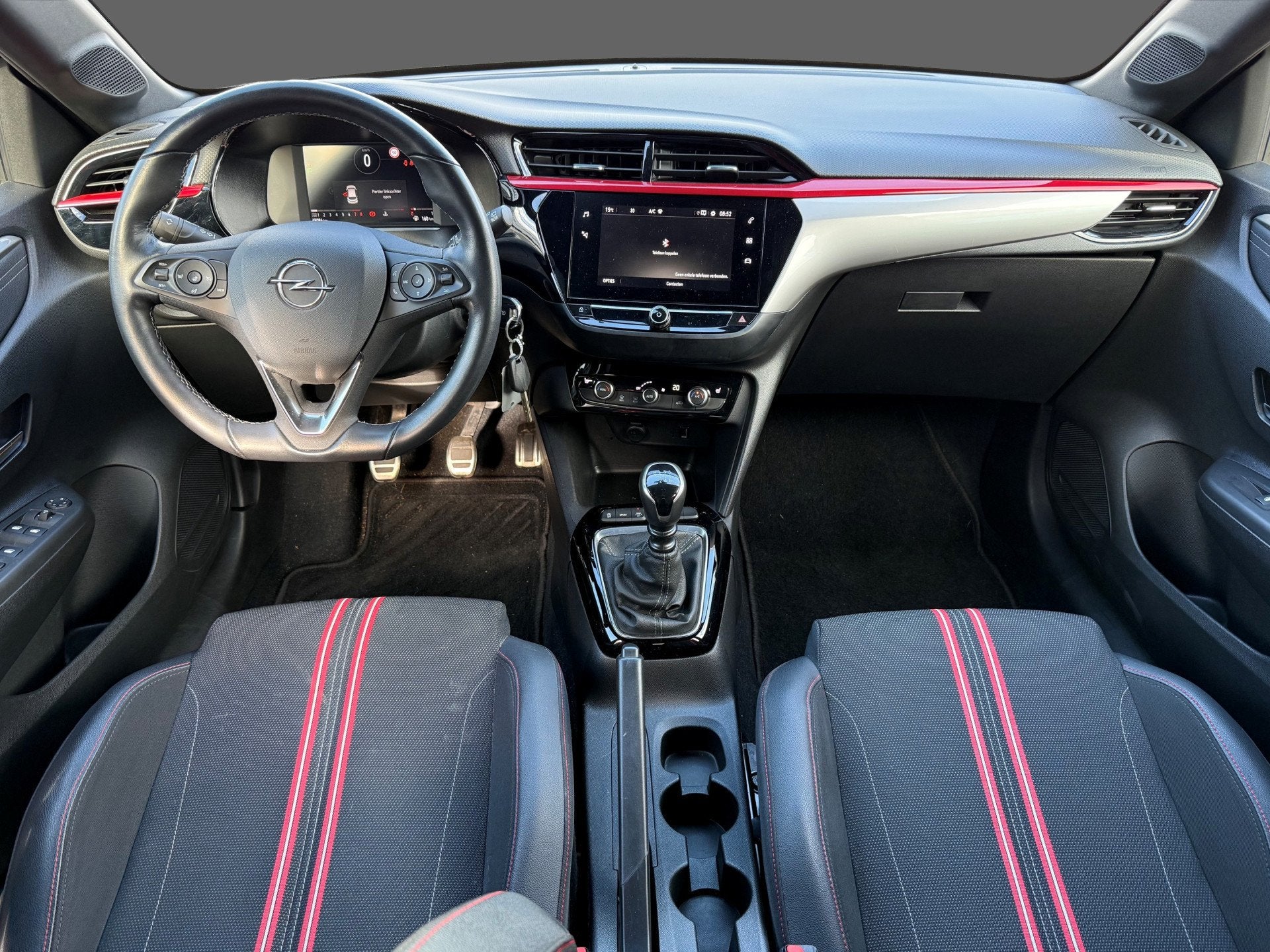 Opel Corsa 1.2 GS Line Navigatie - Achteruitrijcamera - Clim, Voorwielaandrijving, Dealer onderhouden, Gebruikt, Blauw