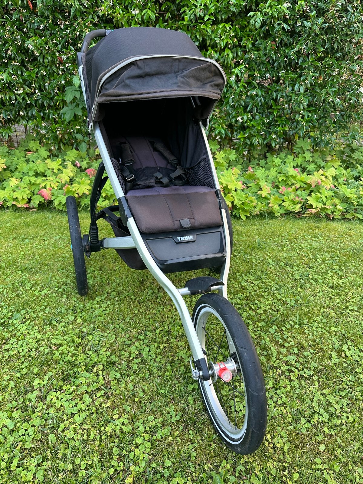 Thule Glide 2 Hardloopkinderwagen, Gebruikt, Luchtbanden, Ophalen, Kinderwagen