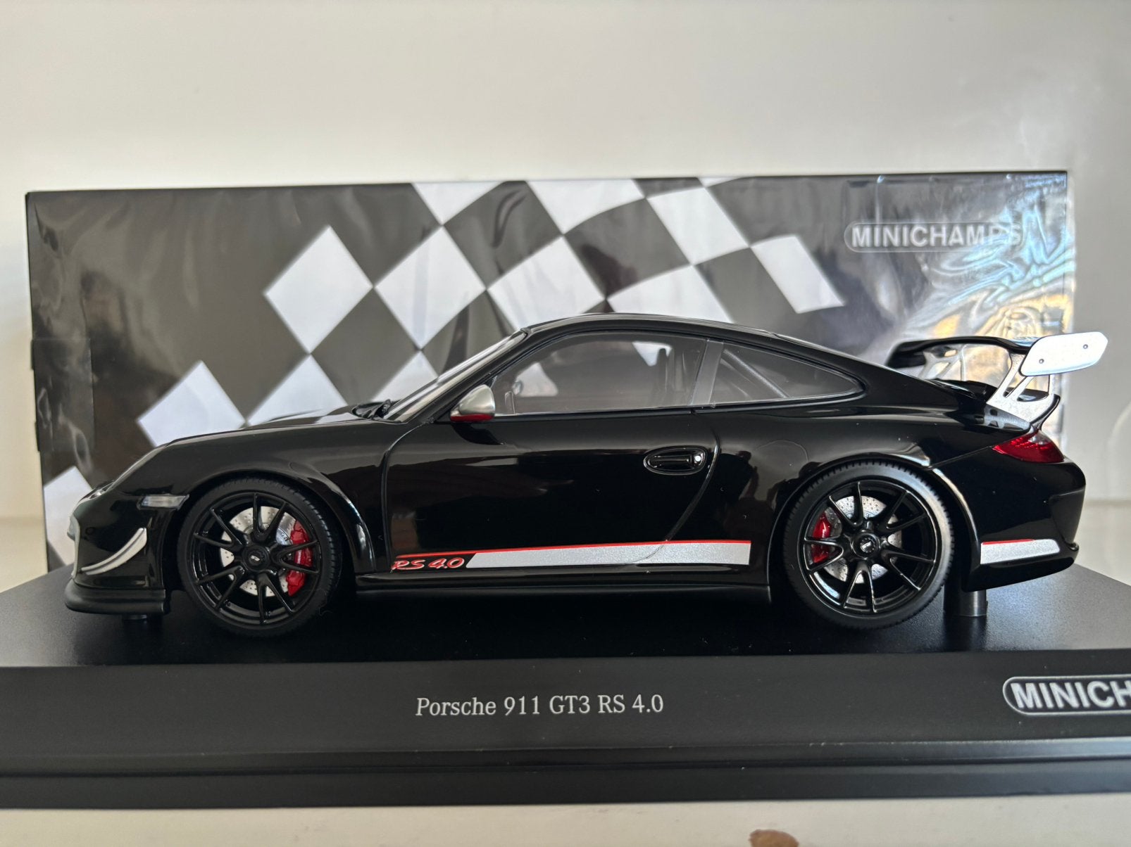 Porsche 911 GT3 RS 4.0 2011 1:18 (nieuw), Verzenden, Nieuw, Auto, MiniChamps
