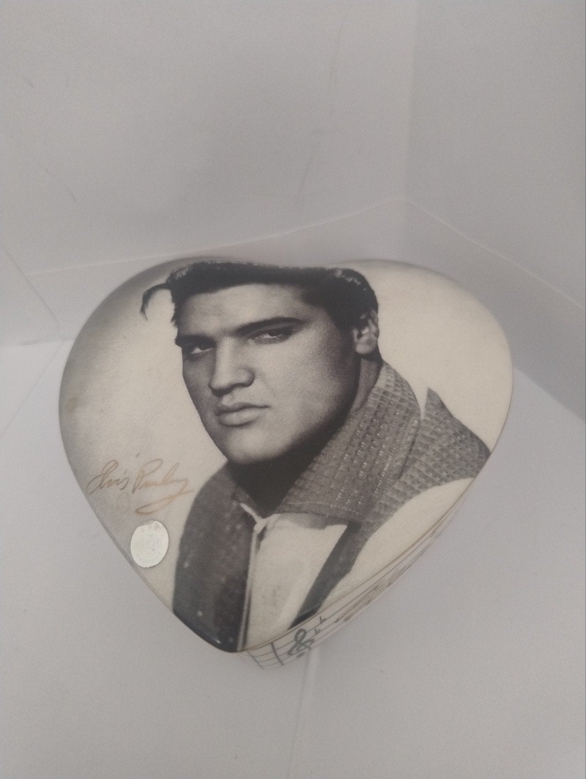 🔴 Elvis Presley aardewerk bakje met dekseltje, Ophalen of Verzenden, Zo goed als nieuw