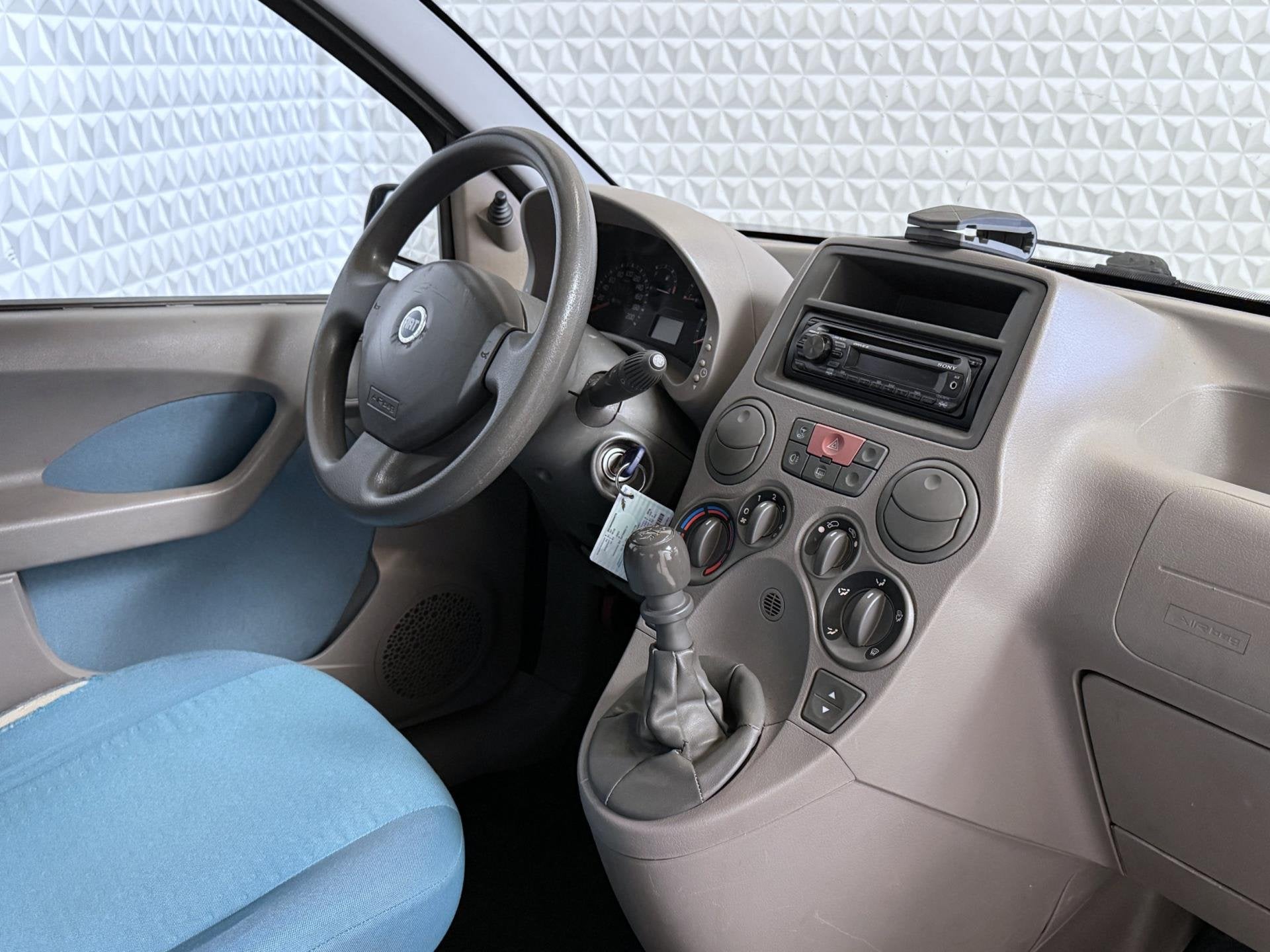 Fiat Panda 1.2 Dynamic met APK tot 14-04-2027 (2004), Auto's, Voorwielaandrijving, Origineel Nederlands, Bedrijf, Handgeschakeld