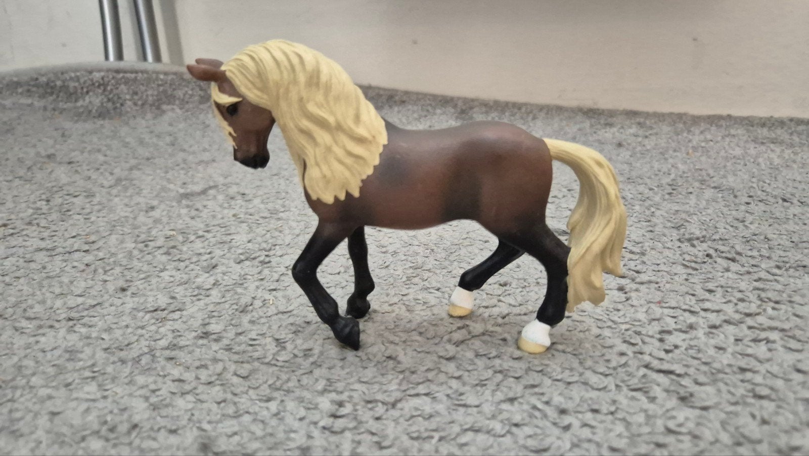 Schleich Peruviaanse Pasohengst, Ophalen of Verzenden, Zo goed als nieuw