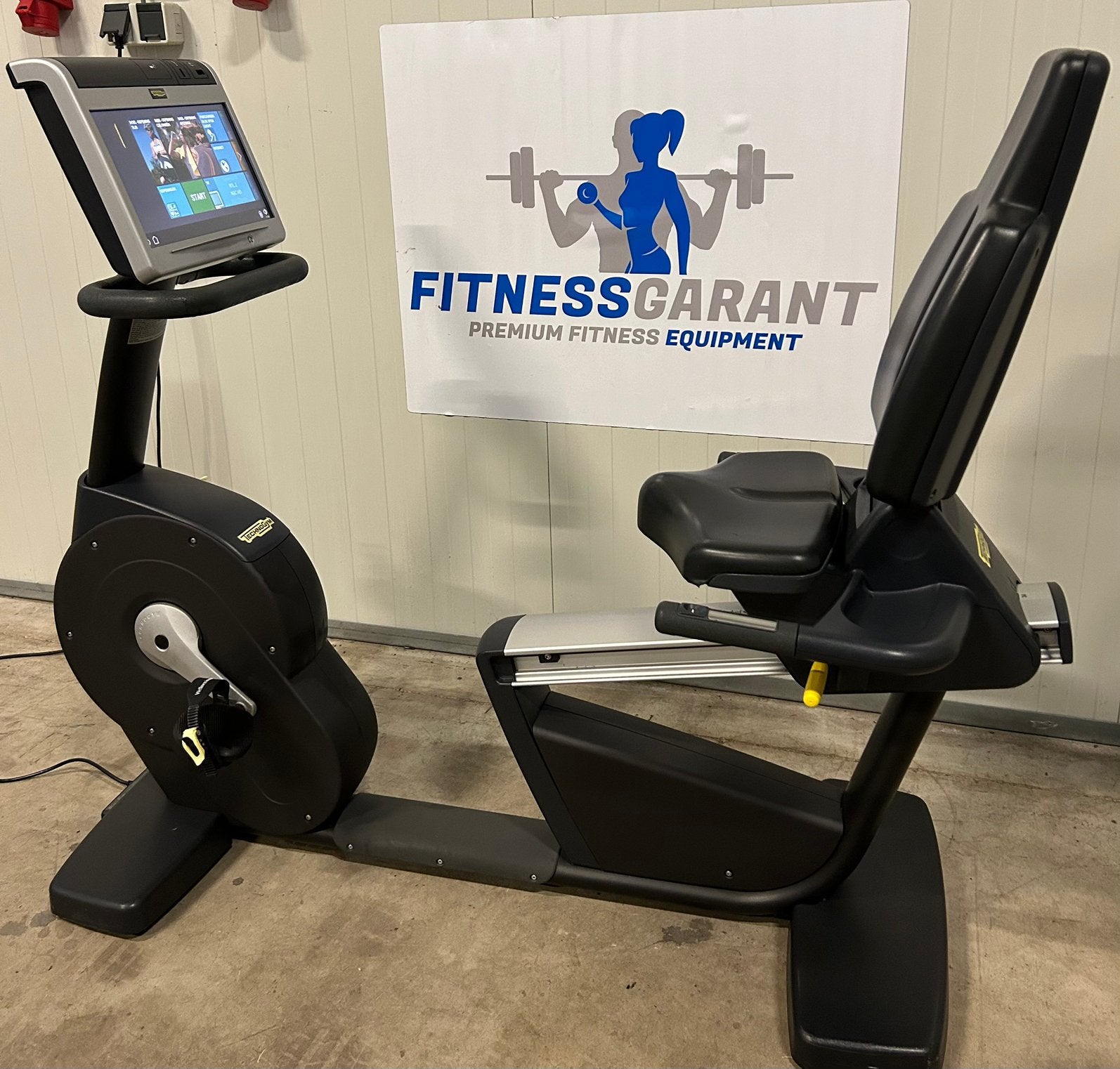 Technogym Recline Recumbent Bike Excite+ 700 UNITY BLACK, Ophalen of Verzenden, Overige typen