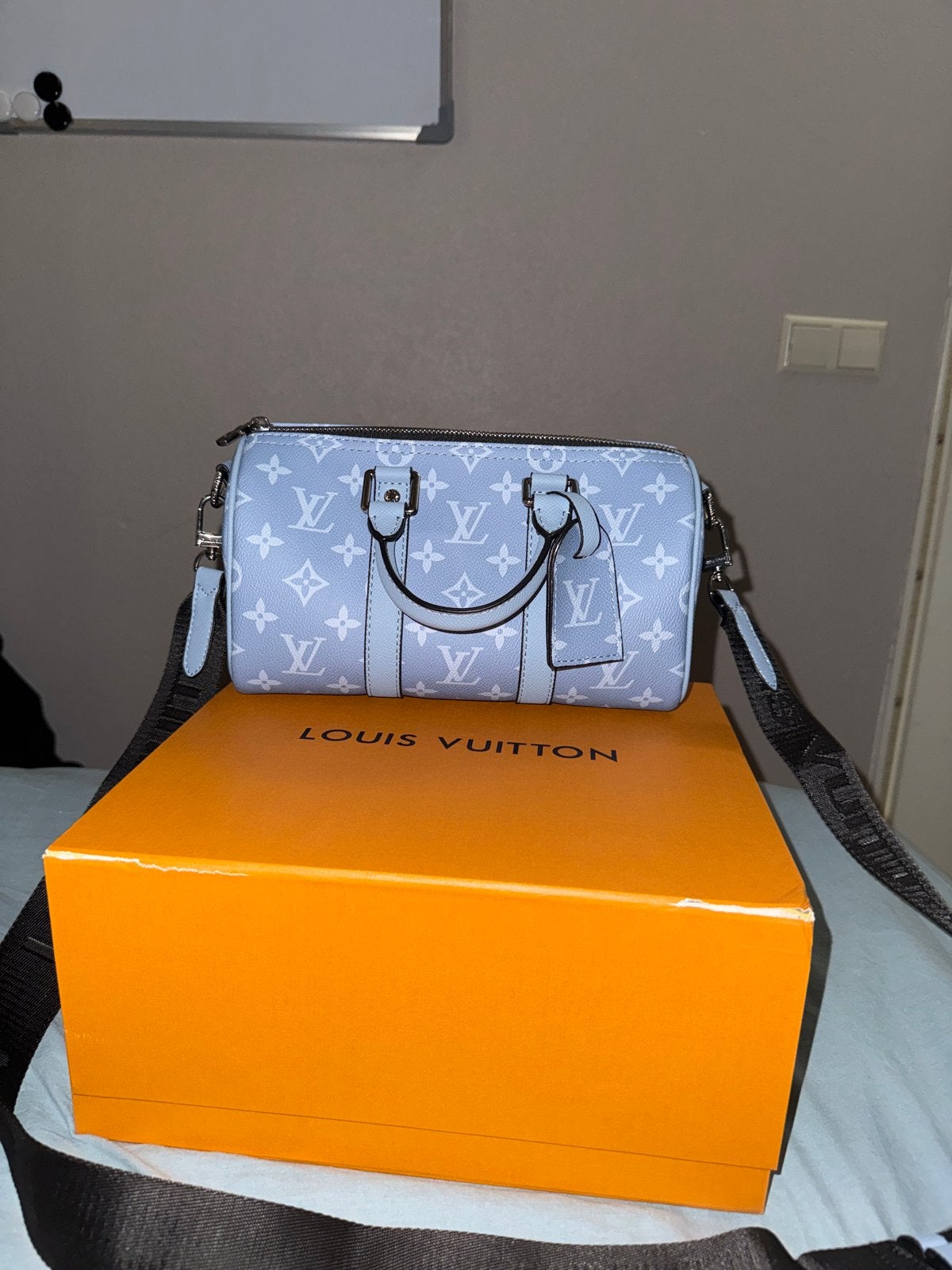 Louis Vuitton Keepall Baby Blauw - Zo goed als nieuw, Ophalen of Verzenden, Zo goed als nieuw, Blauw
