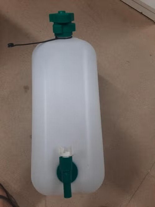 Grote jerrycan, Ophalen, Zo goed als nieuw