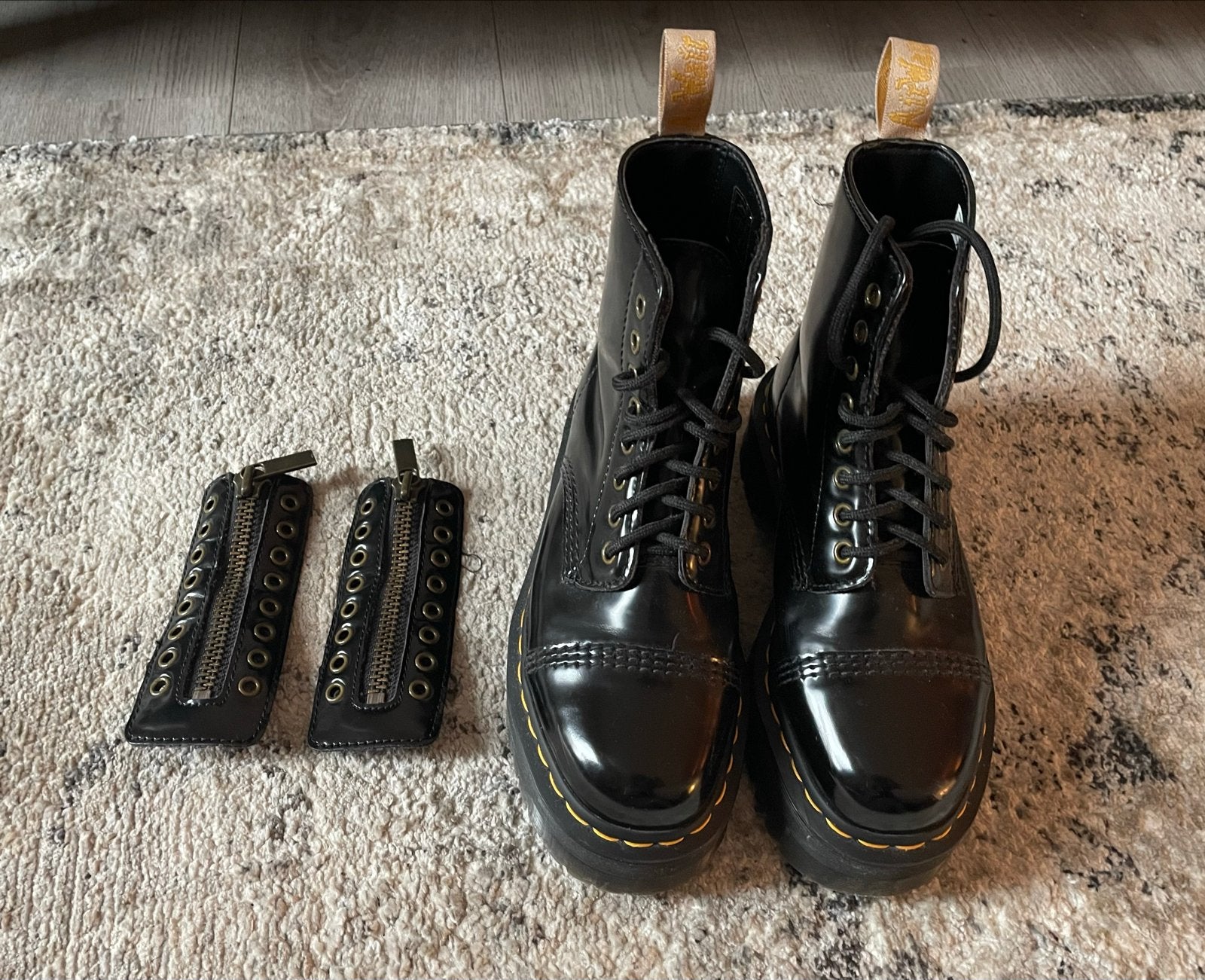 Dr. Martens Vegan Jadon zwart boots, Ophalen, Zo goed als nieuw, Zwart, Lage of Enkellaarzen
