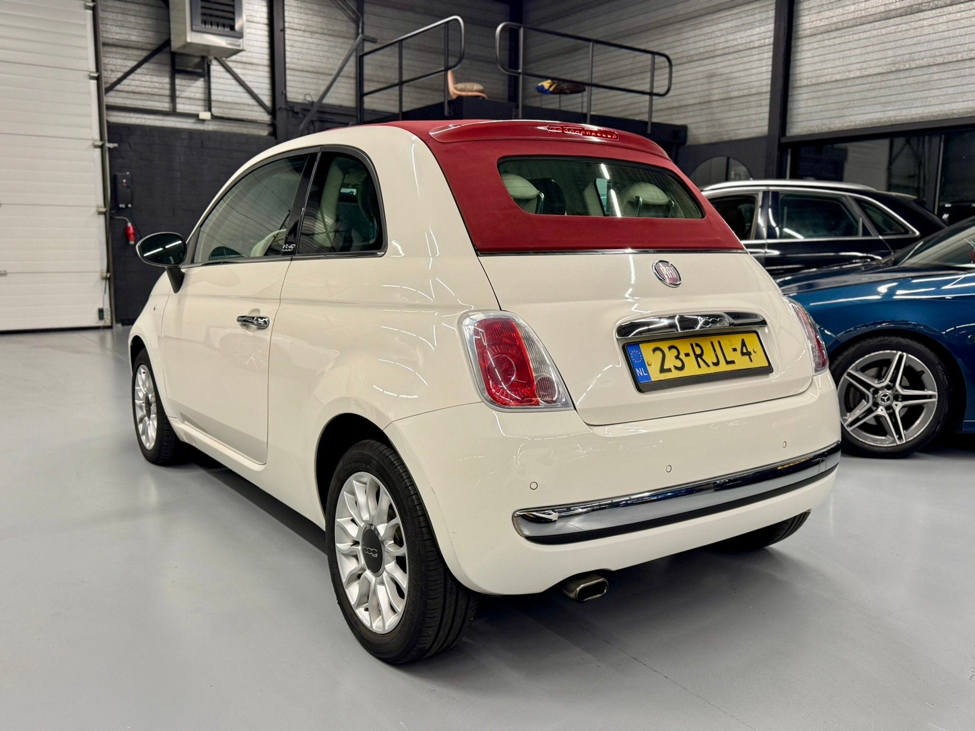 Fiat 500 C 0.9 TwinAir Lounge Cabriolet 2011, Auto's, 86 pk, Gebruikt, Cabriolet, Leder en Stof