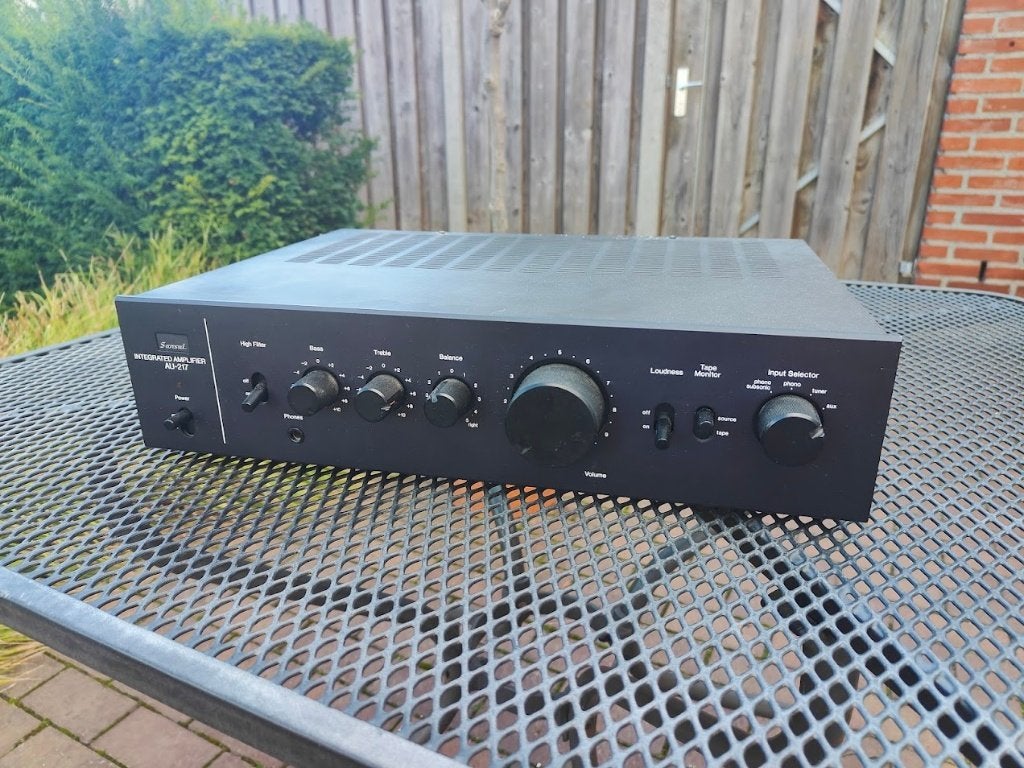 Sansui AU-217 amplifier 2x40 watt versterker audio stereo, Overige merken, Gebruikt, Ophalen of Verzenden, Minder dan 60 watt