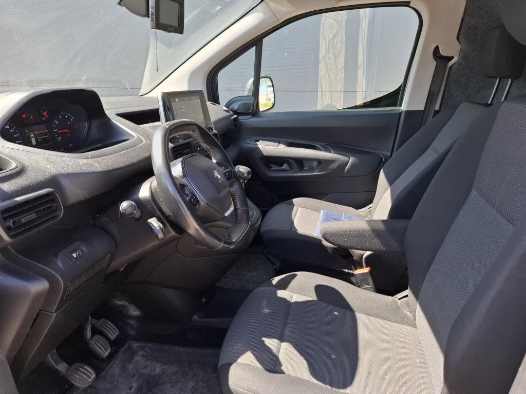 Peugeot Partner 1.5 BlueHDI Asphalt 131pk Airco/Carplay ✅, Auto's, Gebruikt, Euro 6, 4 cilinders, 1337 kg