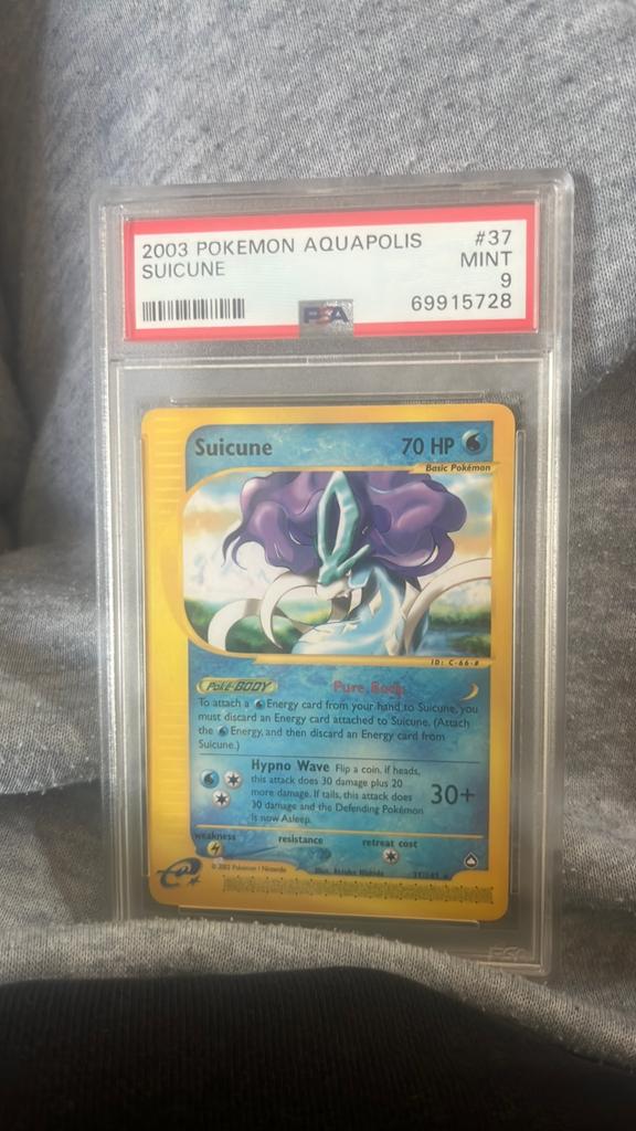 Suicune #37 Aquapolis PSA 9 Mint Pokémon Kaart, Ophalen of Verzenden, Zo goed als nieuw, Losse kaart