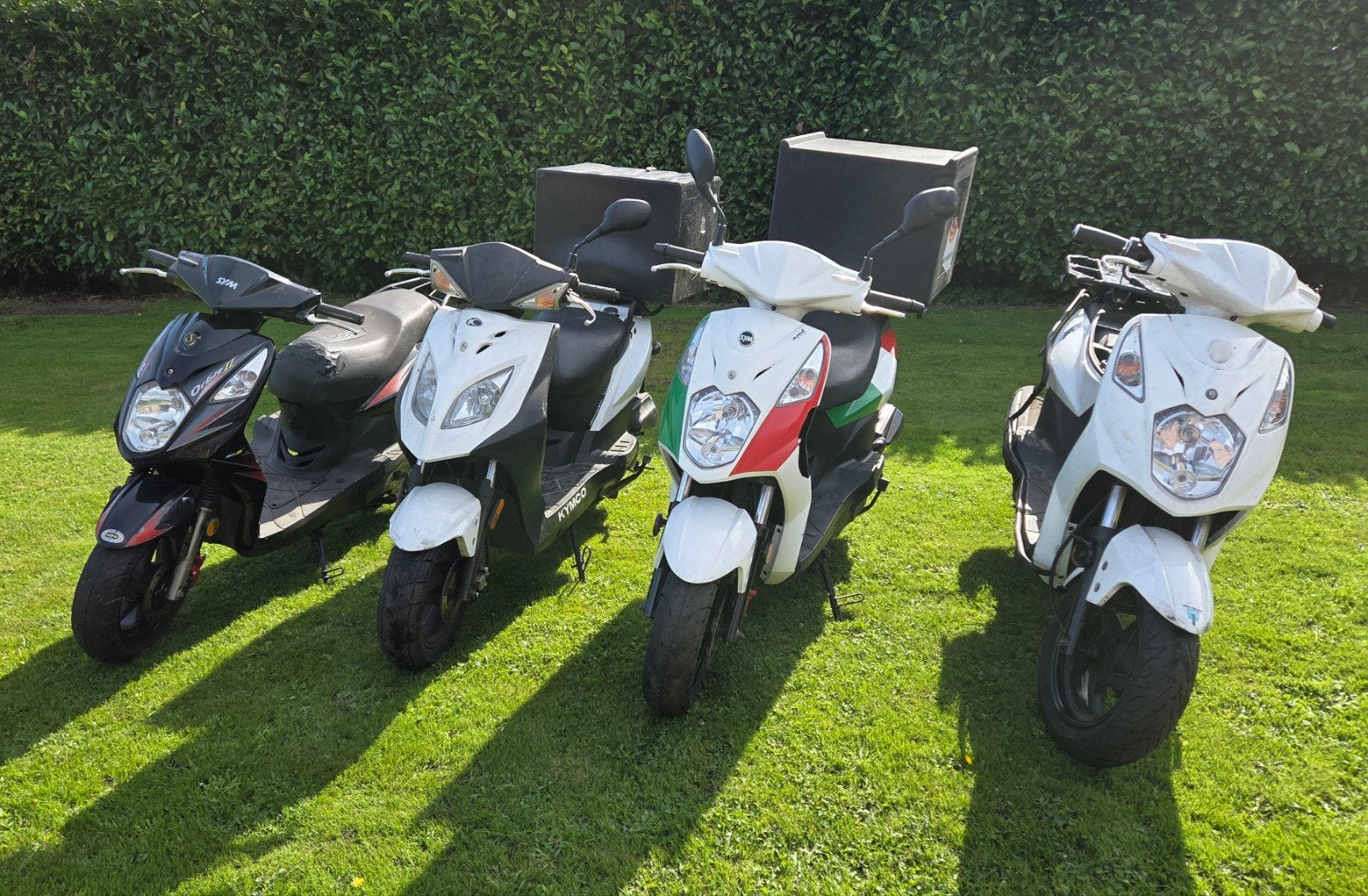 4 scooter 3 Sym en 1 Kymco, Ophalen