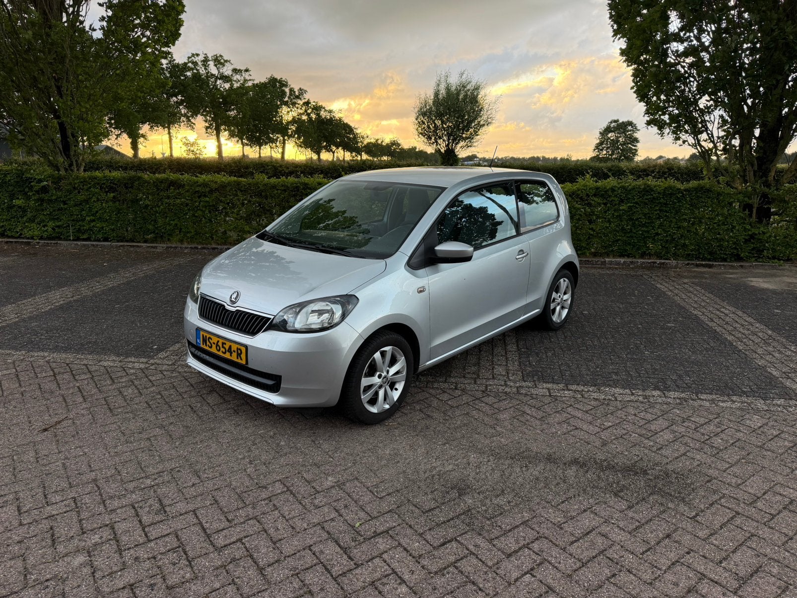 Skoda Citigo 1.0 T 44KW 2012 Grijs, Auto's, Voorwielaandrijving, 4 stoelen, Handgeschakeld, Particulier