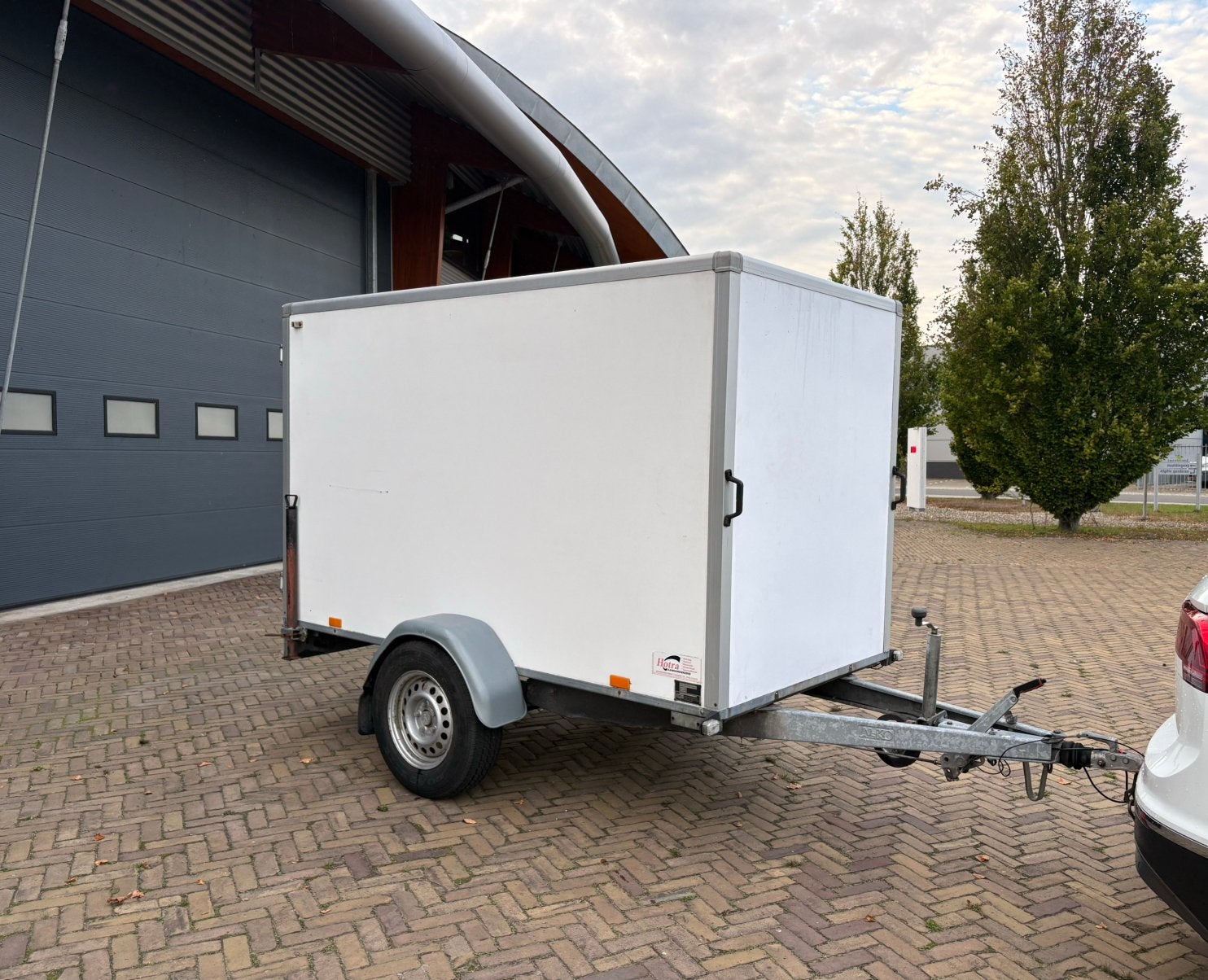 Gesloten aanhanger 250x130x150cm 1350kg, Ophalen of Verzenden, Zo goed als nieuw