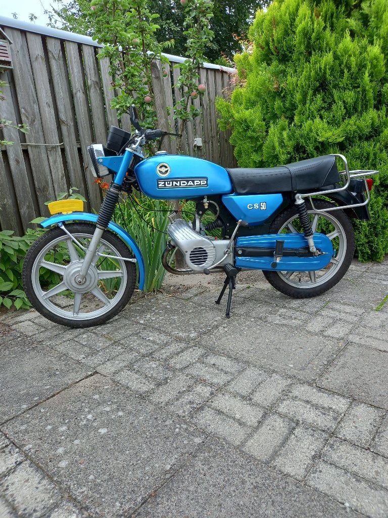 Zundapp cs 50, Fietsen en Brommers, Brommers | Oldtimers, Ophalen, Overige merken