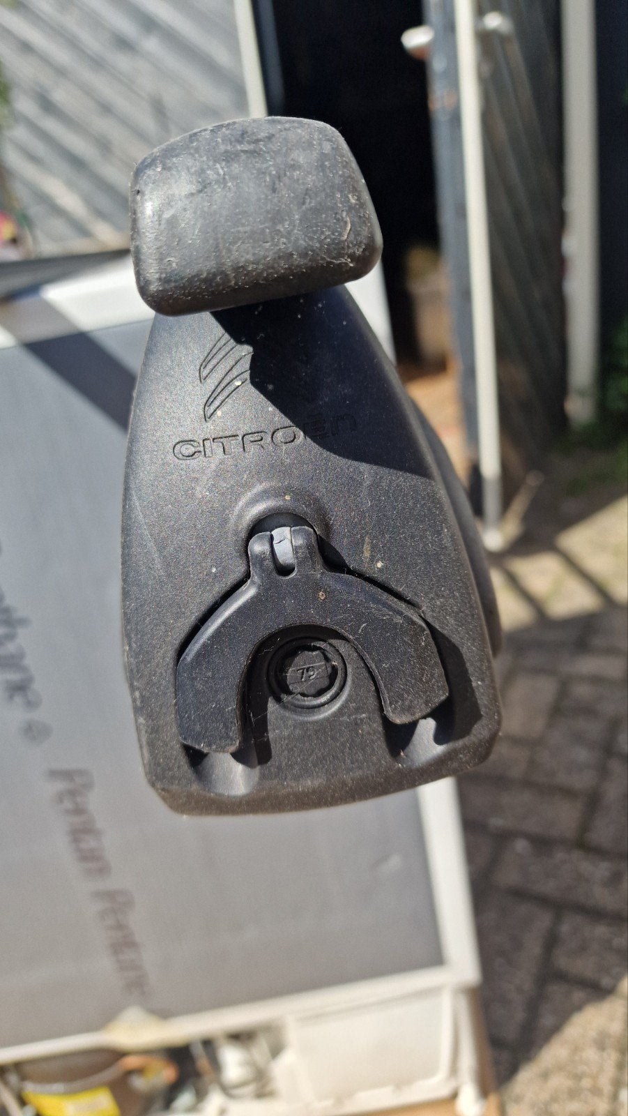 Citroën grande Picasso dakdragers, Ophalen