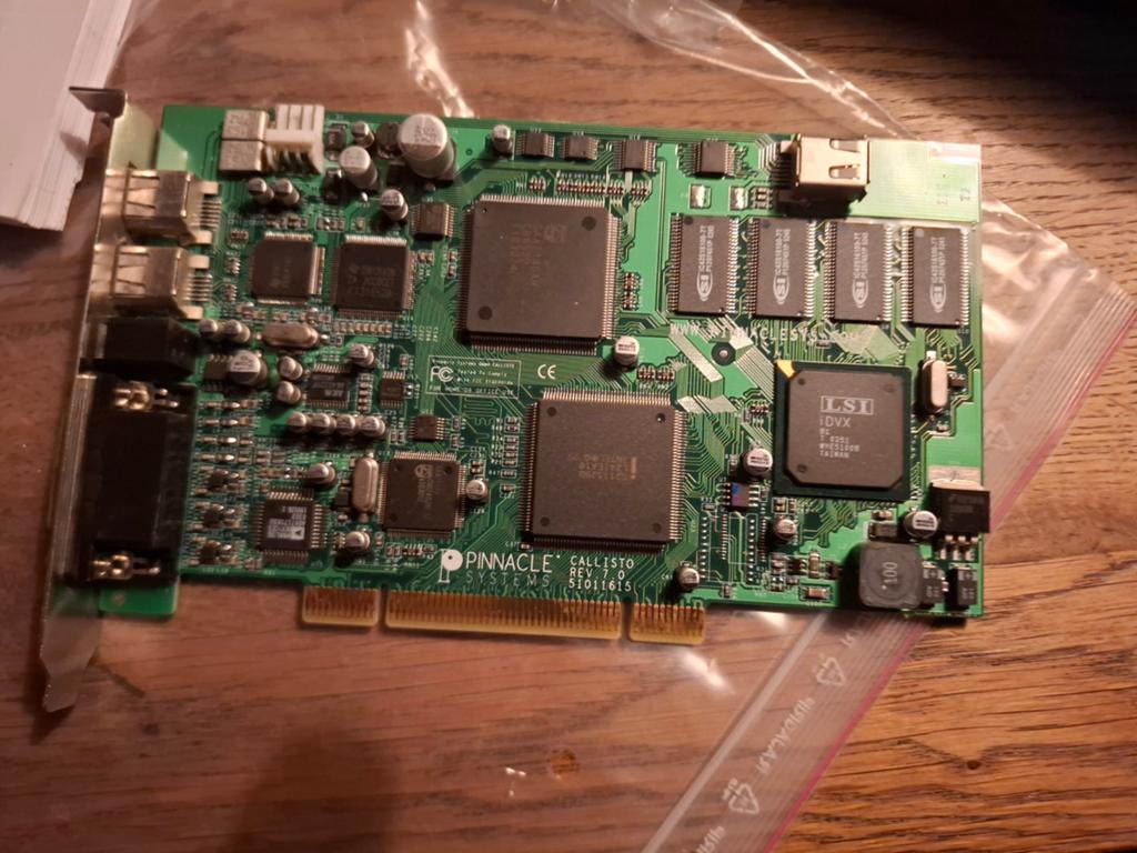 Pinnacle Callisto Video Capture Kaart met Studio Software, Gebruikt, Overige soorten, Ophalen of Verzenden, Overige chipsets