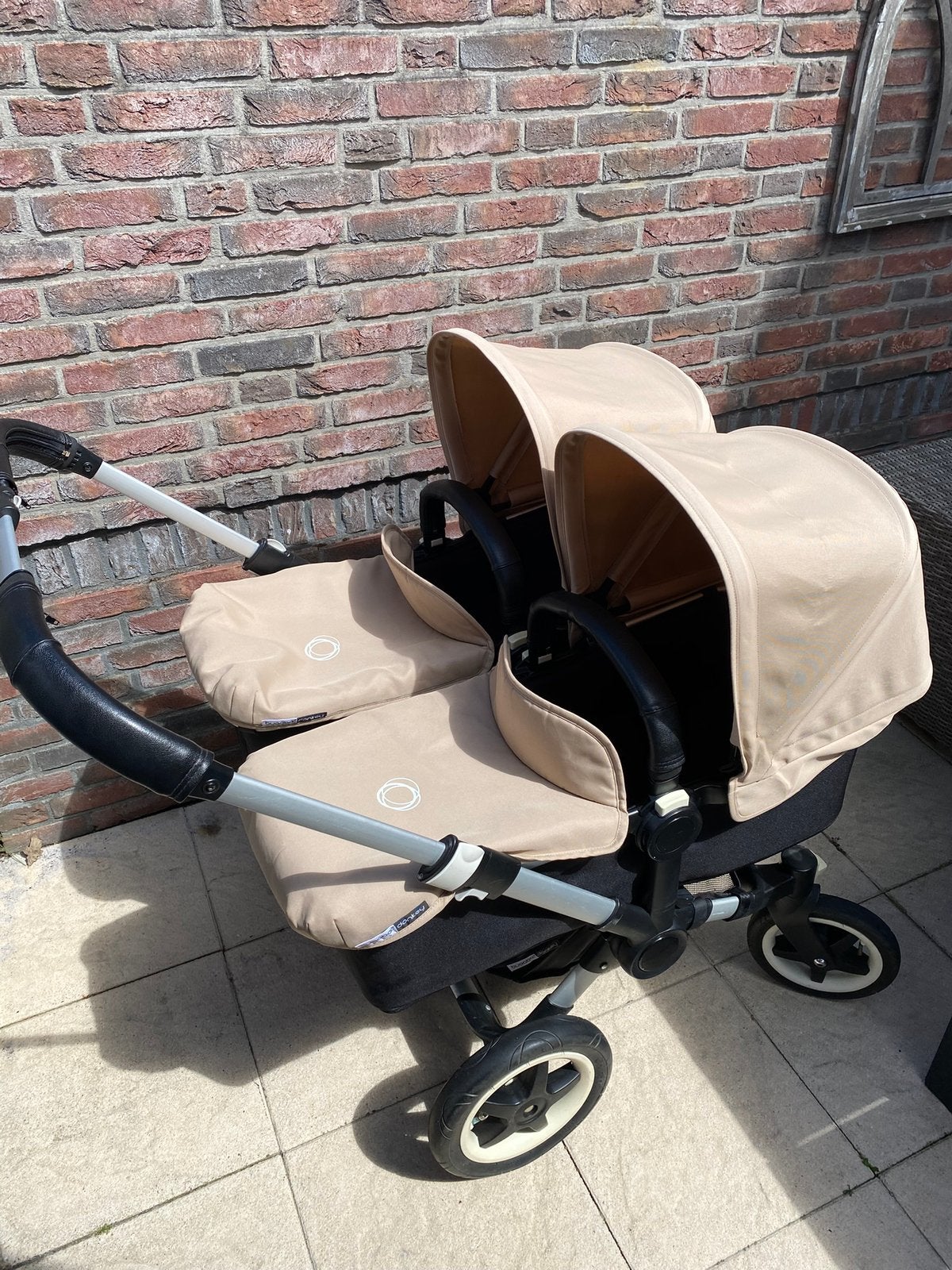 Bugaboo Donkey - tweeling wagen met buggy’s en Maxi Cosi’s., Verstelbare duwstang, Bugaboo, Zo goed als nieuw, Ophalen