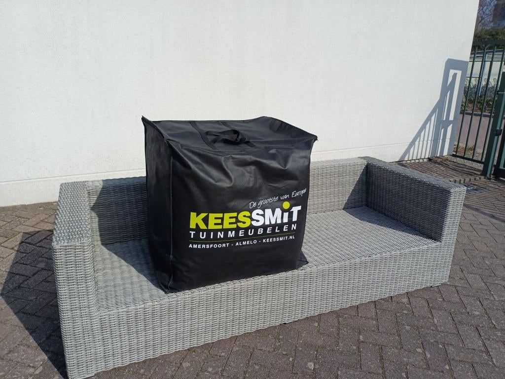 Kees Smit Wicker Loungesofa - Grijs met Kussens, 3 zitplaatsen, Ophalen of Verzenden, Zo goed als nieuw, Loungeset