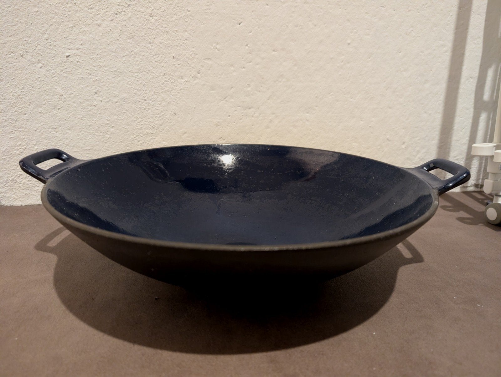 Gietijzeren Wok 37cm - Perfect voor Aziatische gerechten, Huis en Inrichting, Keuken | Potten en Pannen, Ophalen, Gebruikt, Gietijzer