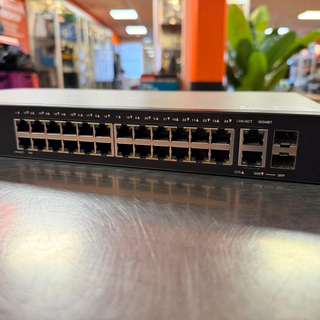 Cisco SG250-26HP Smart Switch | Zeer nette staat, Cisco, Zo goed als nieuw, Support@cisco.com, 170 West Tasman Dr.
San Jose, CA 95134
USA