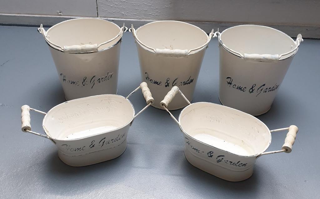Set van 5 zinken planten bakken. Incl verzk., Ophalen of Verzenden, Zo goed als nieuw, Overige materialen, Pot, Bus of Blik