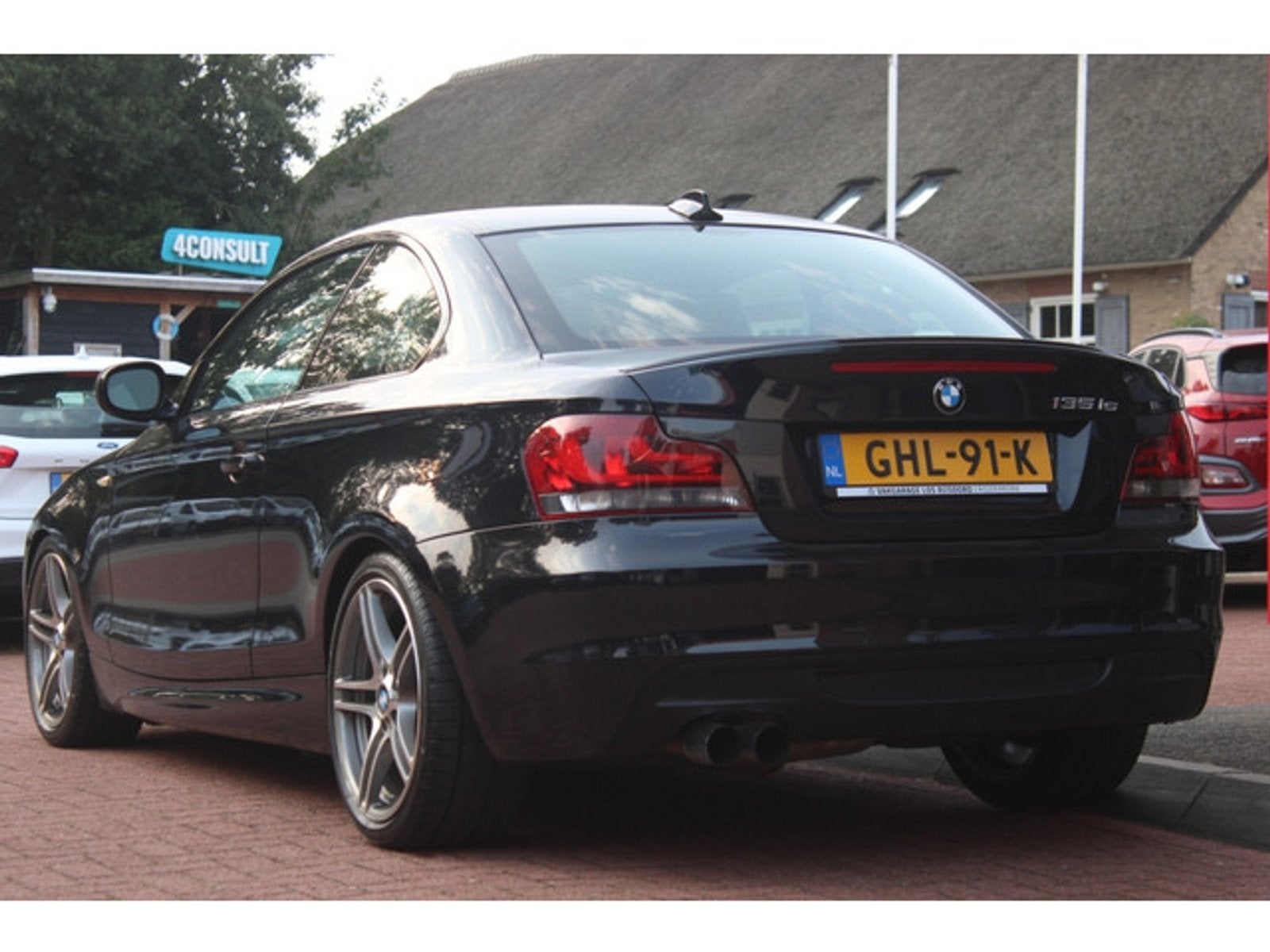 BMW 1 Serie 135i Coupé Handgeschakeld *High Executive* | Sc, Auto's, 1-Serie, Euro 5, Gebruikt, Zwart