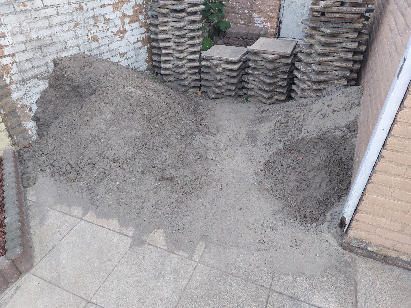 Gratis Ophoogzand/Straatzand af te halen, Tuin en Terras, Zand, Ophalen, Gebruikt, Straatzand
