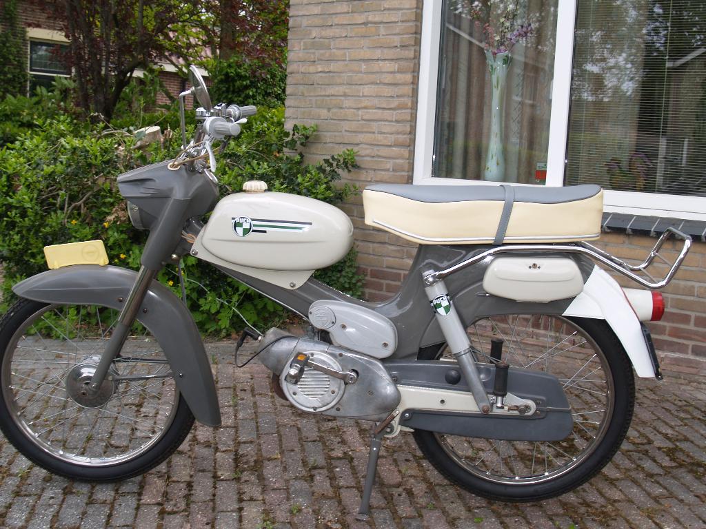 PUCH VZ 50, Fietsen en Brommers, Brommers | Oldtimers, Ophalen, Puch, Maximaal 45 km/u, 49 cc