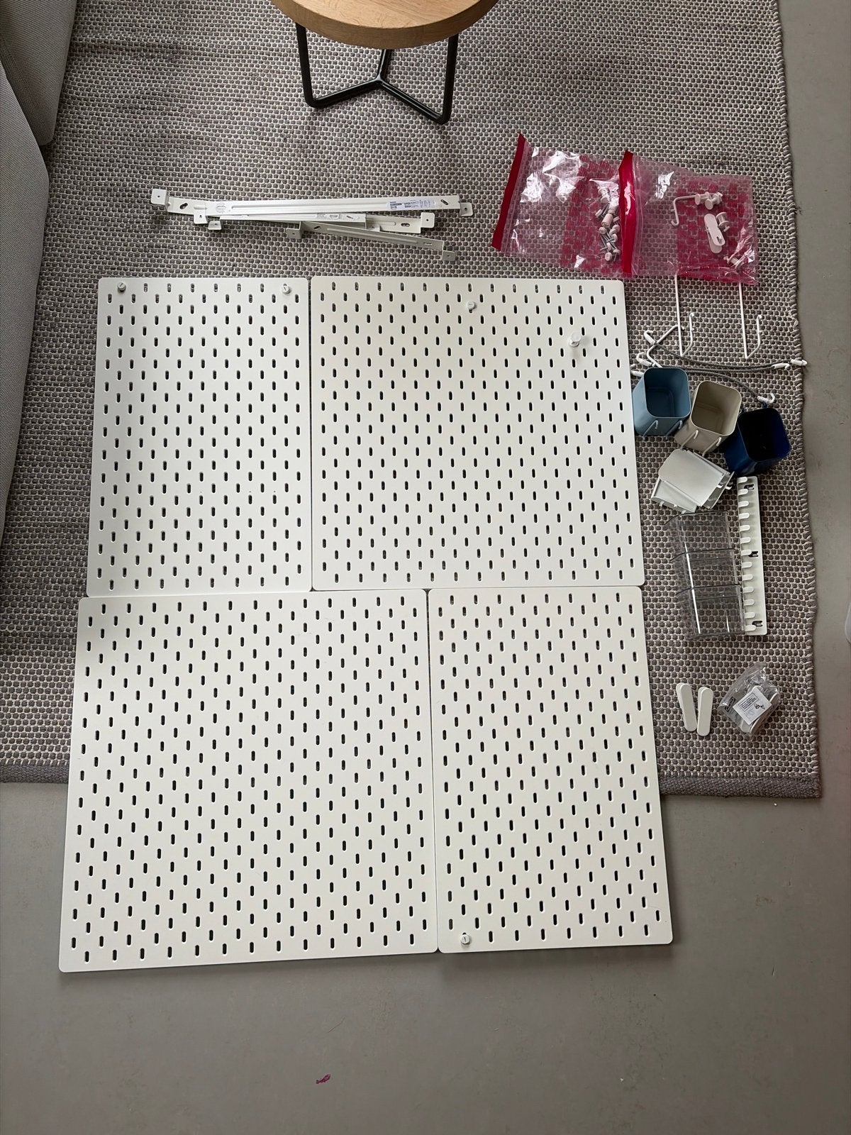 4x IKEA Skadis ophangbord /  pegboard met veel Accessoires, Ophalen, Zo goed als nieuw