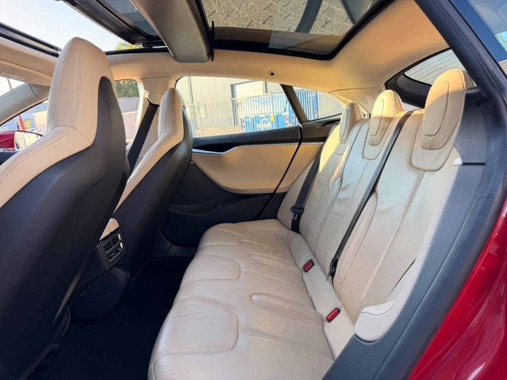 TESLA  MODEL S 85+ 421CH
