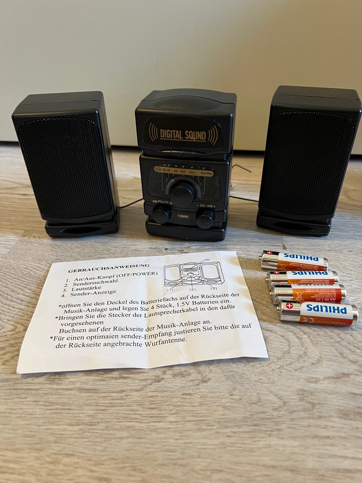 Mini Compo Set Muziekanlage - Draagbare Radio met Speakers, Tuner of Radio, Draagbaar, Nieuw, Ophalen