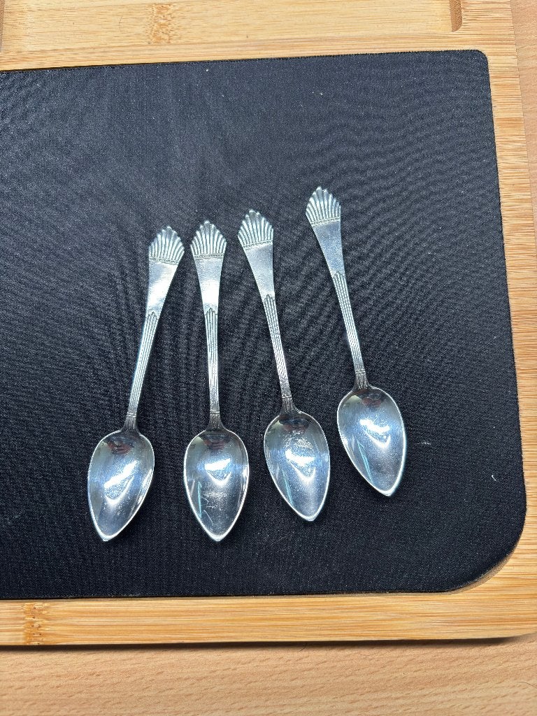 4 Antieke zilveren theelepels 20e eeuw, Antiek en Kunst, Ophalen of Verzenden