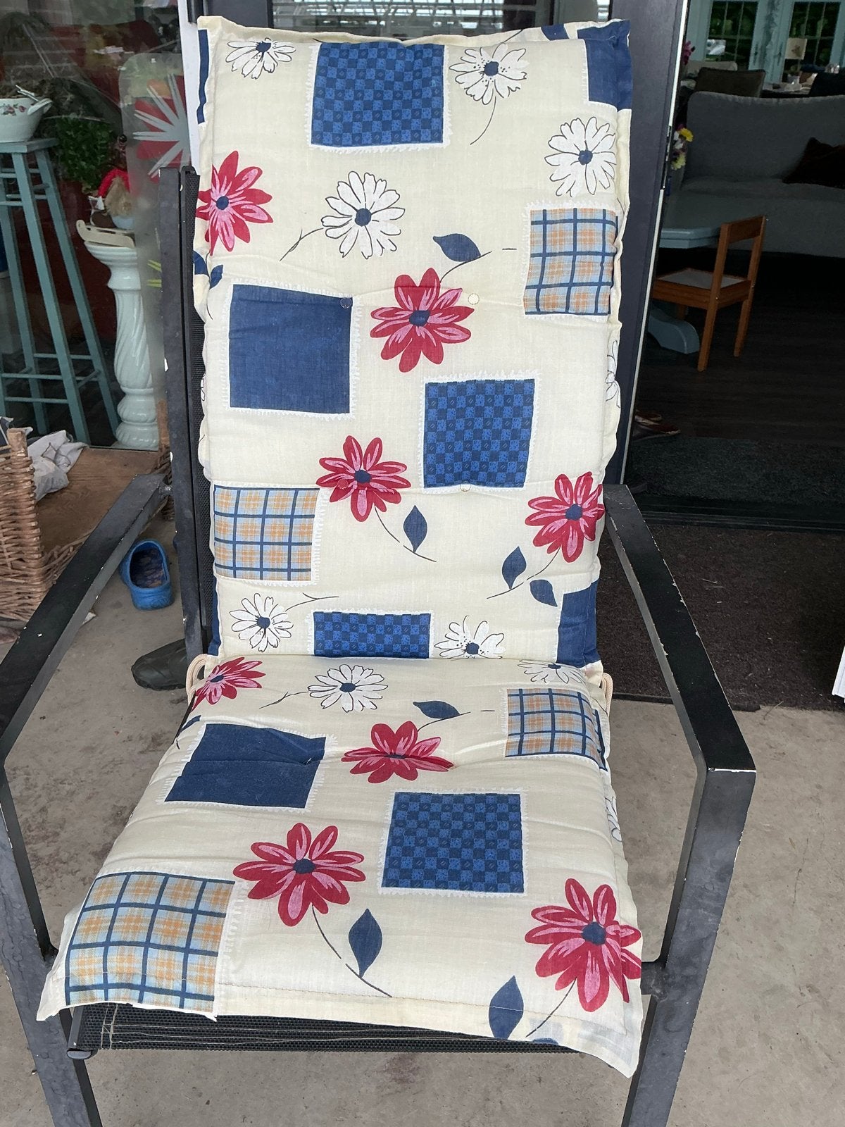 4 Stoelkussen tuinstoel, bloemenprint, rugleuning 68 cm, Ophalen, Gebruikt