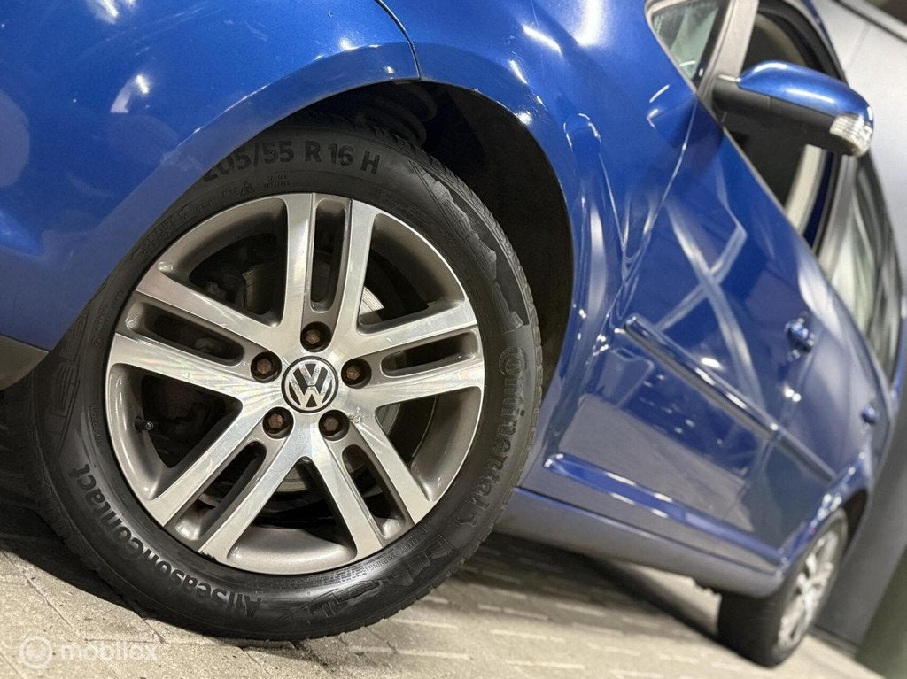 Volkswagen Touran 1.4 TSI Optive 7 pers|schuifdak|carplay, Voorwielaandrijving, Gebruikt, 4 cilinders, Blauw